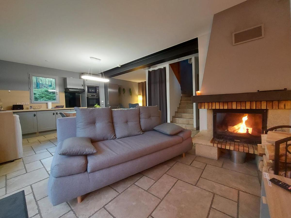 Entre Lac Et Montagne, Chaleureuse Maison 3 Pieces Avec Tres Belle Vue Lac D'Annecy. Terrasse, Jardin, Parking, Cheminee, Barbecue …. Saint-Jorioz Exterior foto
